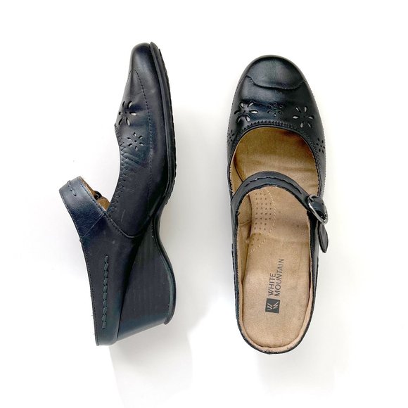 White Mountain dark navy leather mules, size 8 US - Picture 5 of 13